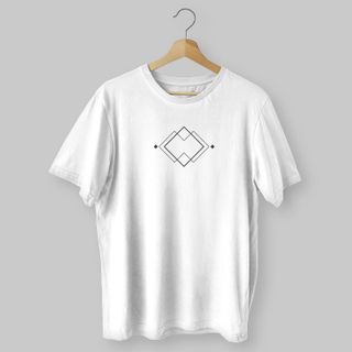 Nome do produtoCamiseta Polygon