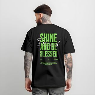 Nome do produtoCamiseta Oversized Shine And Be Blessed