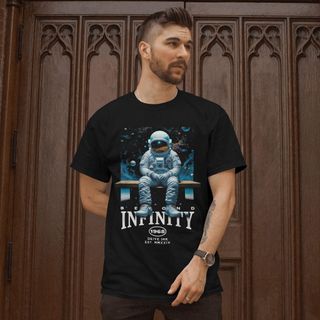 Nome do produtoCamiseta Astronaut Beyond Infinity