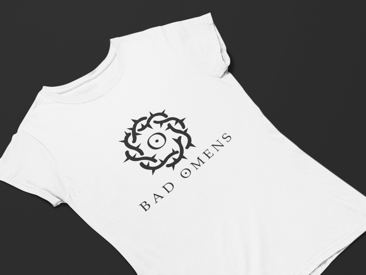 Nome do produto: Camiseta Dizbocado Corte BabyLook - Bad Omens