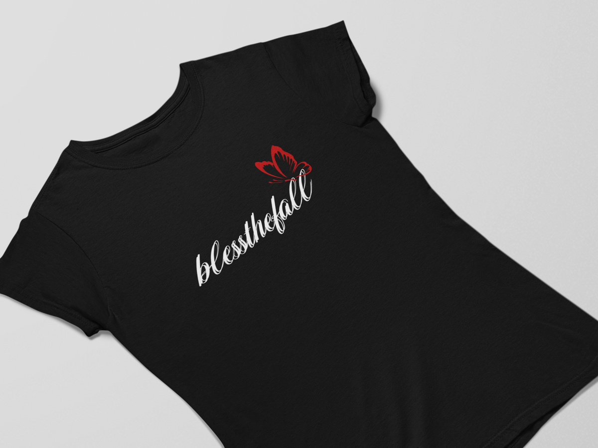 Nome do produto: Camiseta Dizbocado Corte BabyLook - Blessthefall