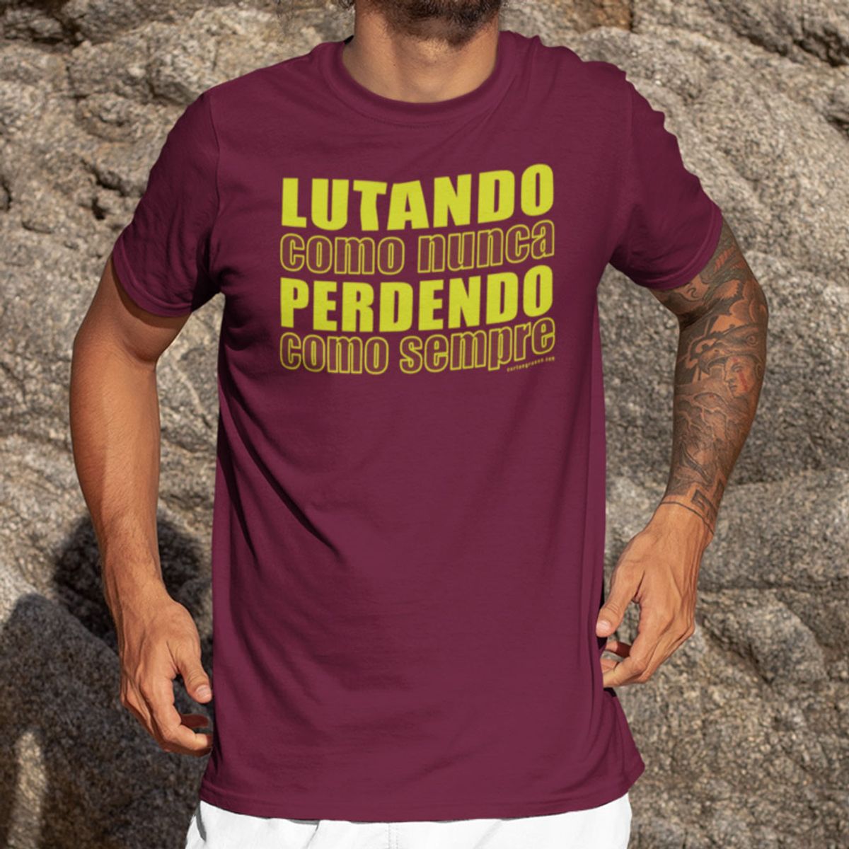 Nome do produto: Camisa Lutando como nunca