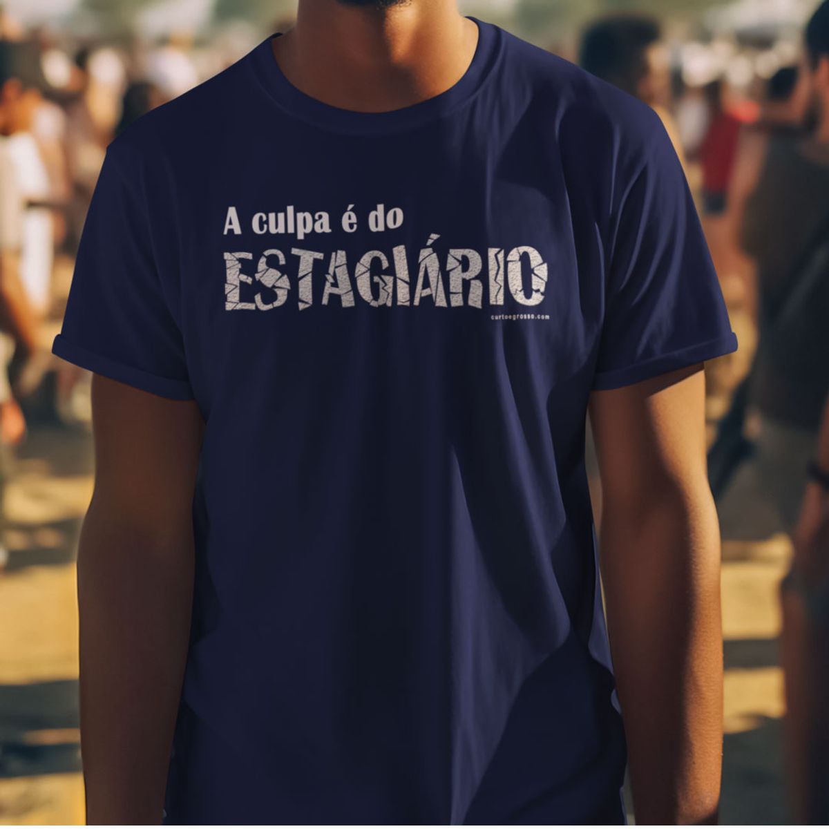 Nome do produto: Camisa A Culpa é do estagiário