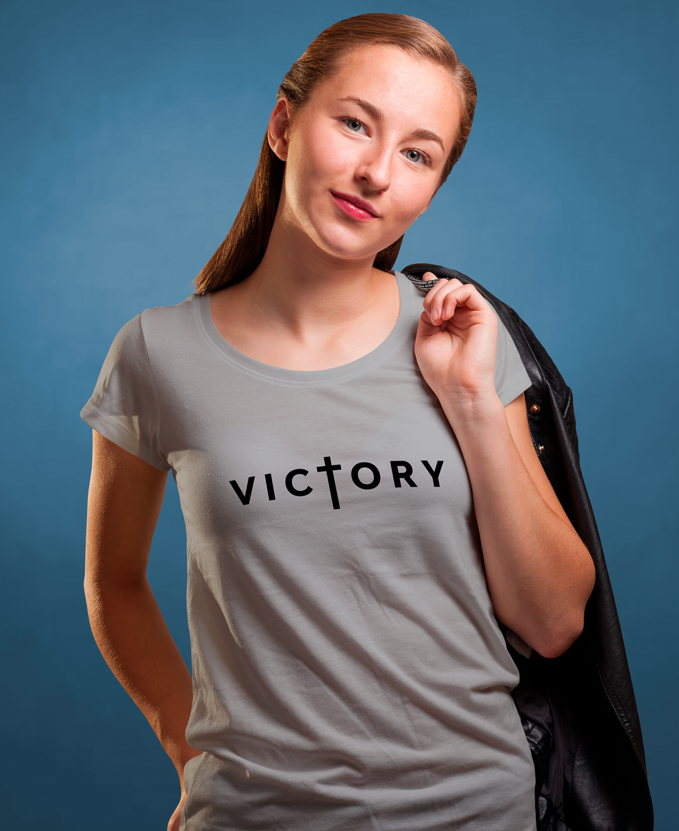 Nome do produto: T-Shirt Baby Long Classic Feminina - VICTORY 