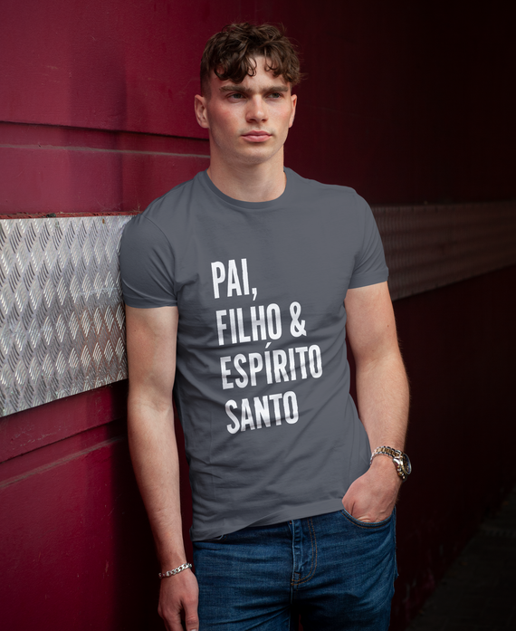 T-Shirt Quality Masculina - PAI, FILHO & ESPÍRTI