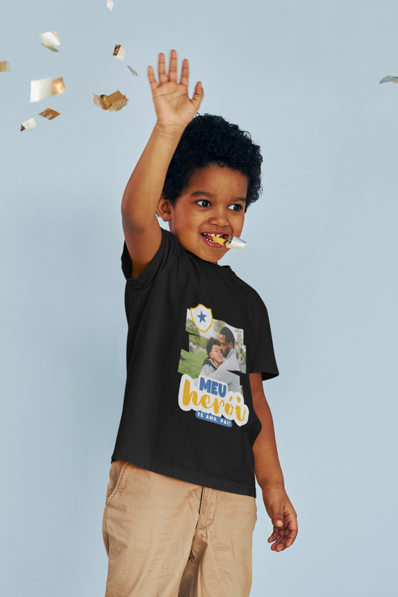 Camiseta Infantil meu herói - 2 a 8 anos - com foto