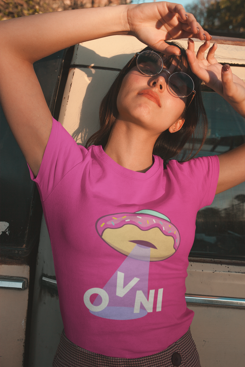 Nome do produto: Camiseta Ovni