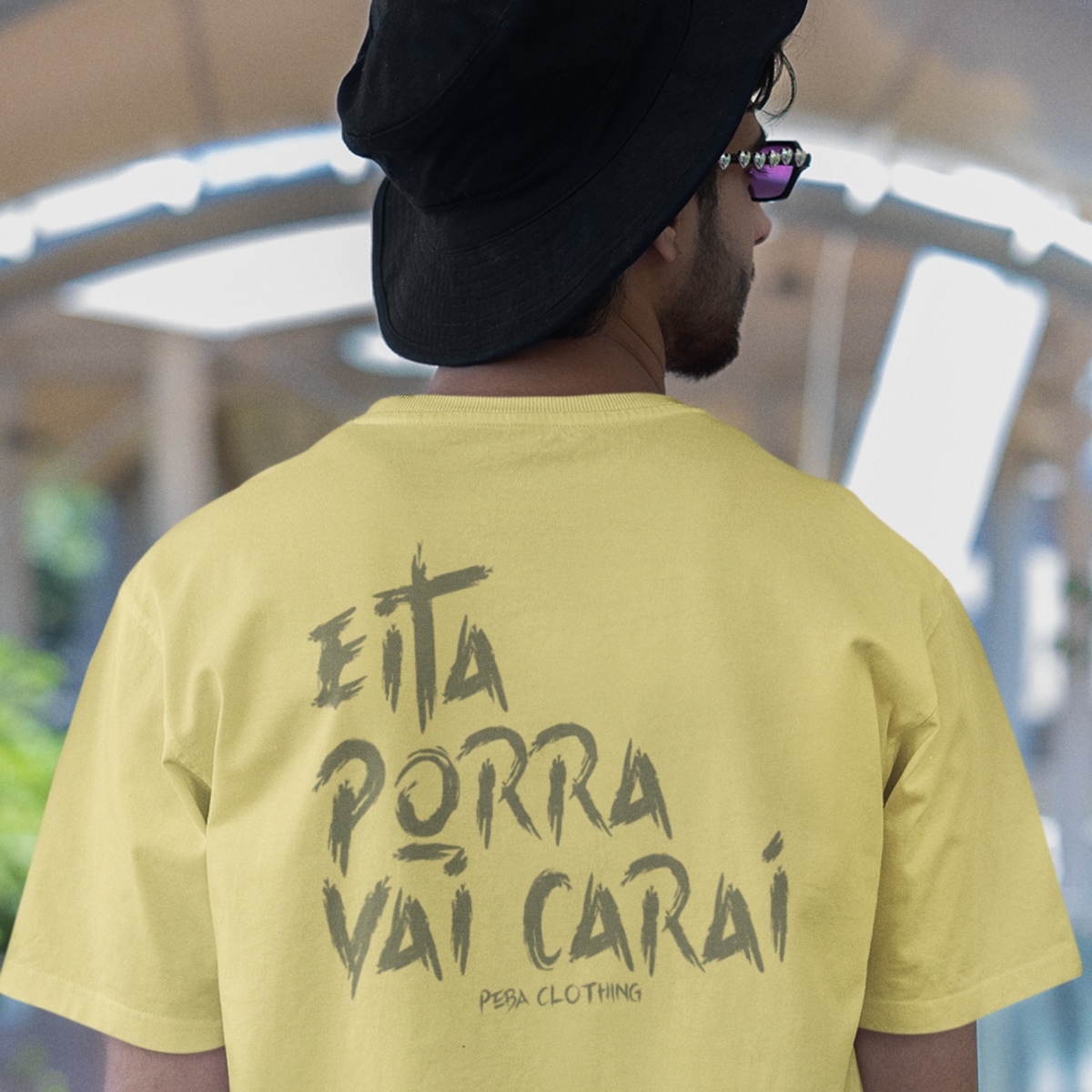 Nome do produto: EITA PORRA VAI CARAI - T-SHIRT ESTONADA