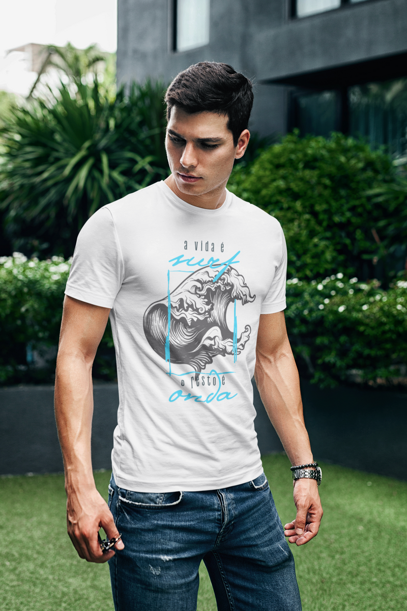 Nome do produto: Camiseta A vida é Surf 